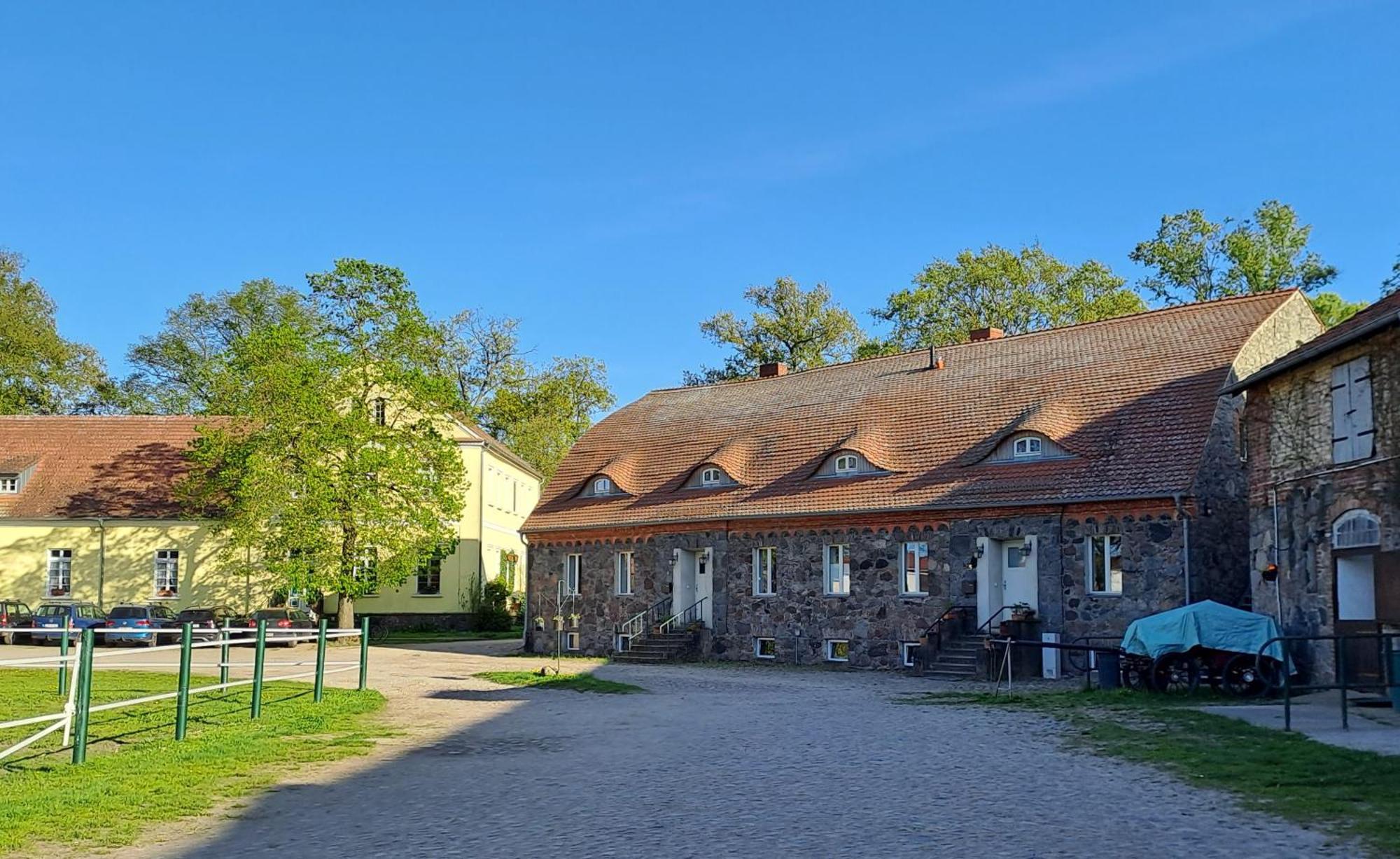 Апартаменты Inspektorhaus-Behlendorf Steinhofel Экстерьер фото